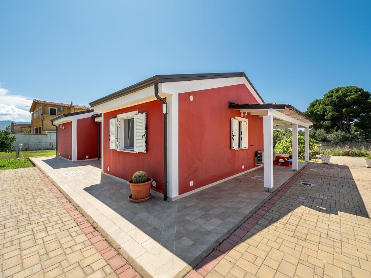 Villa Lunu Quartu SantʼElena Екстериор снимка